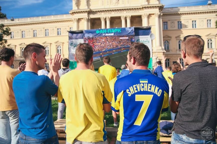 13442332_838259736318859_7124197425252403028_n