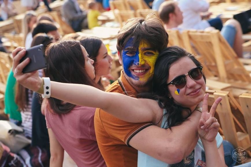 13445285_838259726318860_5644405787955282581_n