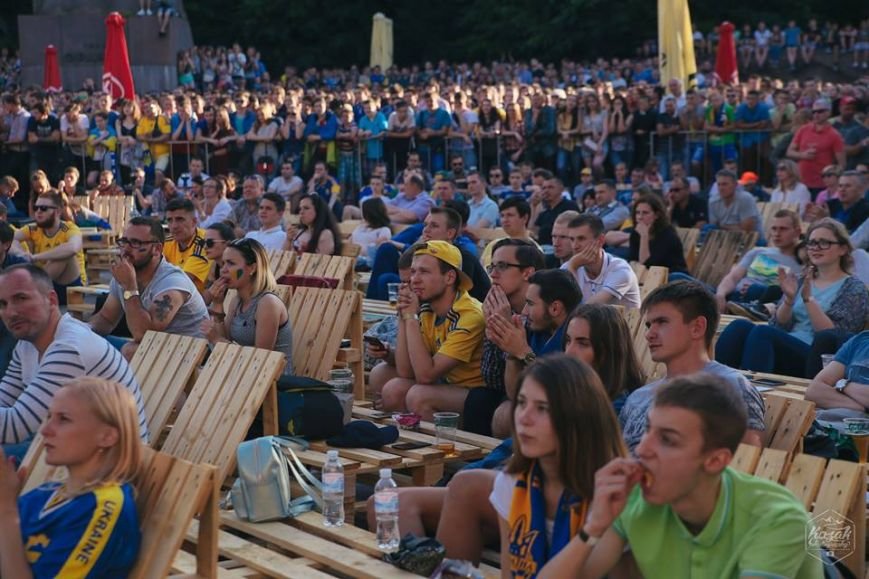 13418707_838260062985493_5909951803645454892_n