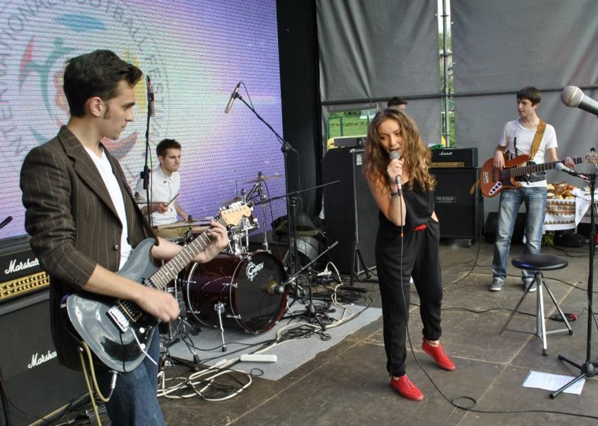 48ncDWwOZRs