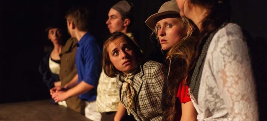 Teatr-Brama-Fale-880x400