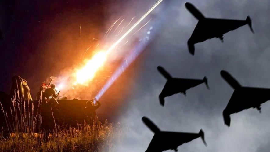 Атака "шахедів": у Львові після звуків ППО пролунали вибухи
