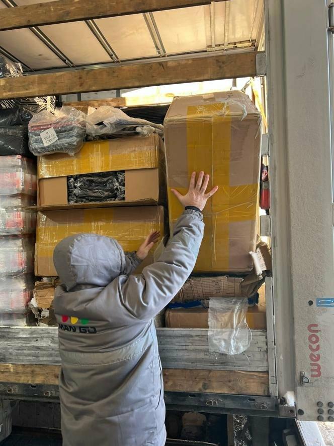 На Львівщині затримали фуру, в якій під виглядом \"гуманітарки ...