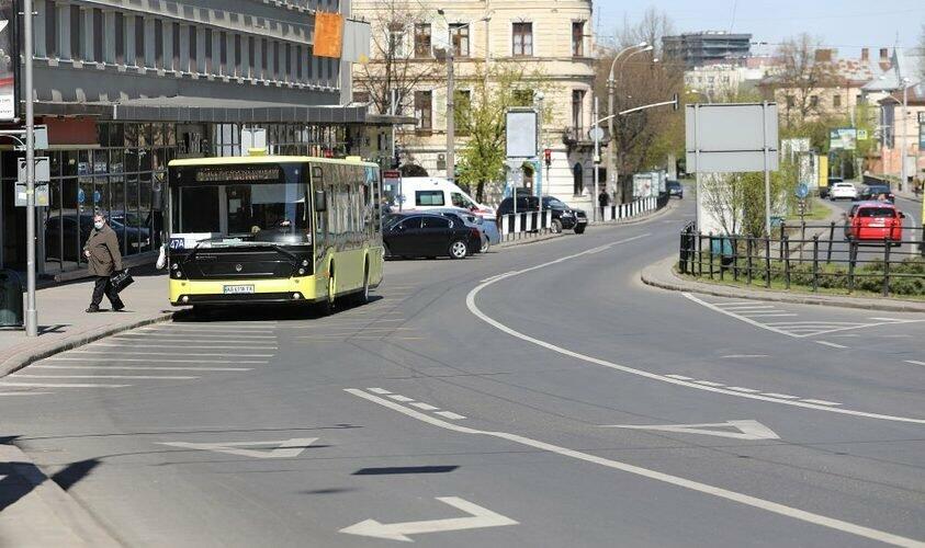 З 2 червня у Львові проїзд у транспорті подорожчав 