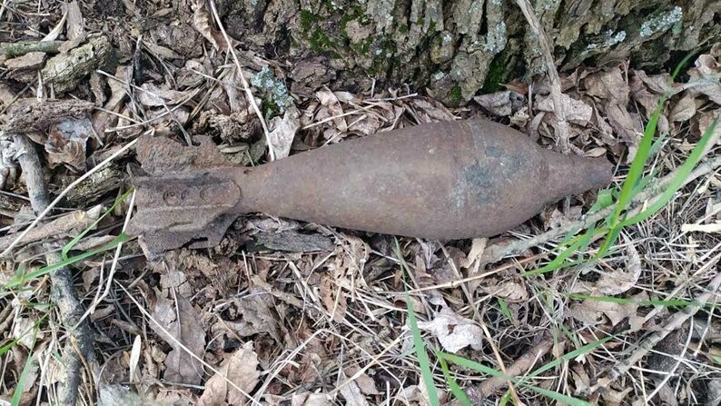 Поблизу житлового будинку львівські рятувальники виявили затарілу міну 