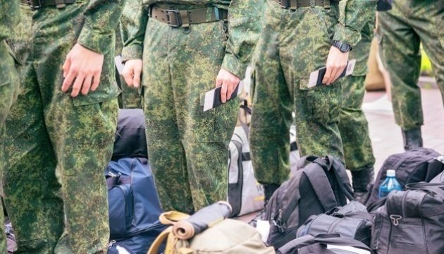 У Криму чоловікам заборонили виїзд без дозволу військкомату