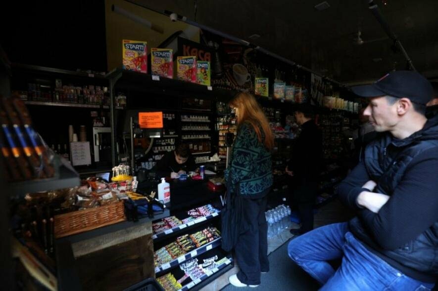 "Треба зробити все можливе, щоб магазини працювали", - мер Львова
