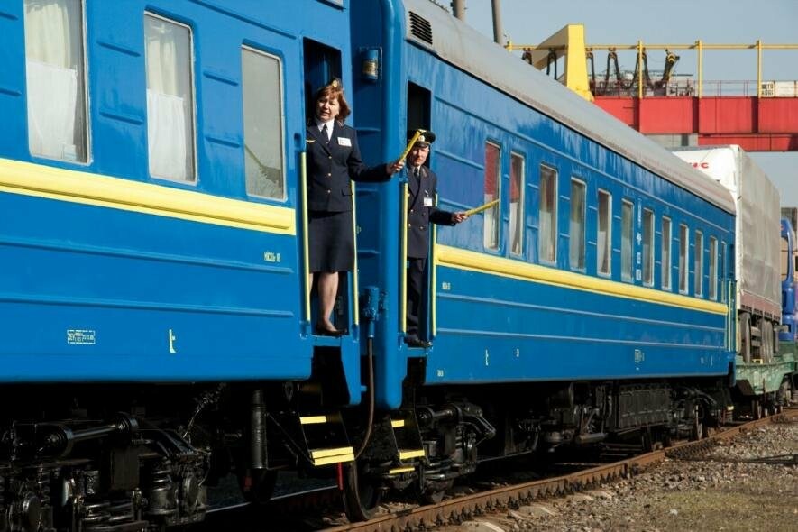 На Львівщині приміські поїзди курсуватимуть зі змінами 