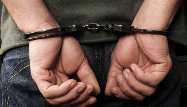 На Львівщині чоловік побив літню жінку та забрав у неї гроші