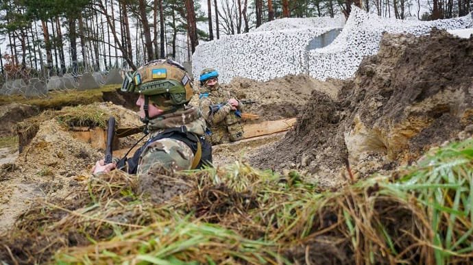 На фронті минулої доби найгарячіше було на Авдіївському і Херсонському напрямках