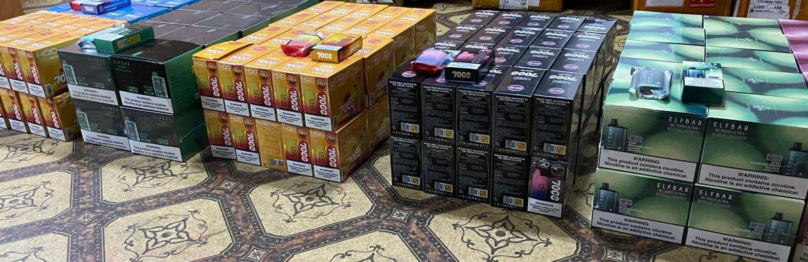 На Львівщині затримали водія рейсового автобуса, який перевозив контрабанду сигарет, - ФОТО