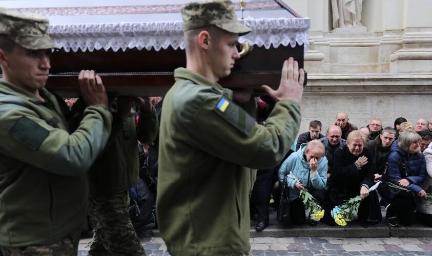 Сьогодні Львів попрощається із двома захисниками, - ФОТО