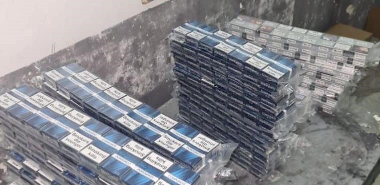 Мешканець Львівщини намагався вивезти до Польщі 550 пачок цигарок, - ФОТО