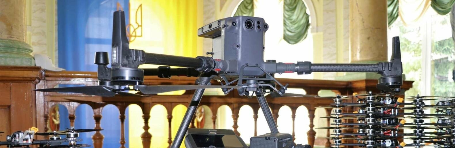 Сьогодні Львівщина передала на фронт 132 безпілотники, - ФОТО