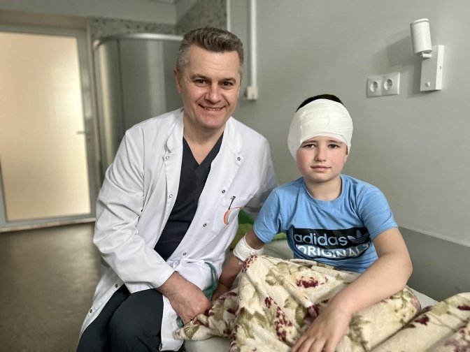 У Львові врятували 7-річного хлопчика з рідкісною і важкою формою мастоїтиду 