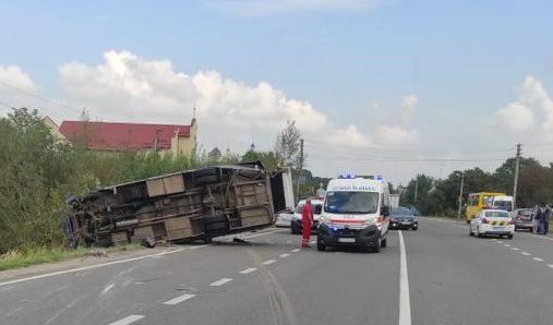 Без прав та під наркотиками: 19-річний киянин на Львівщині спричинив страшну ДТП, - ФОТО