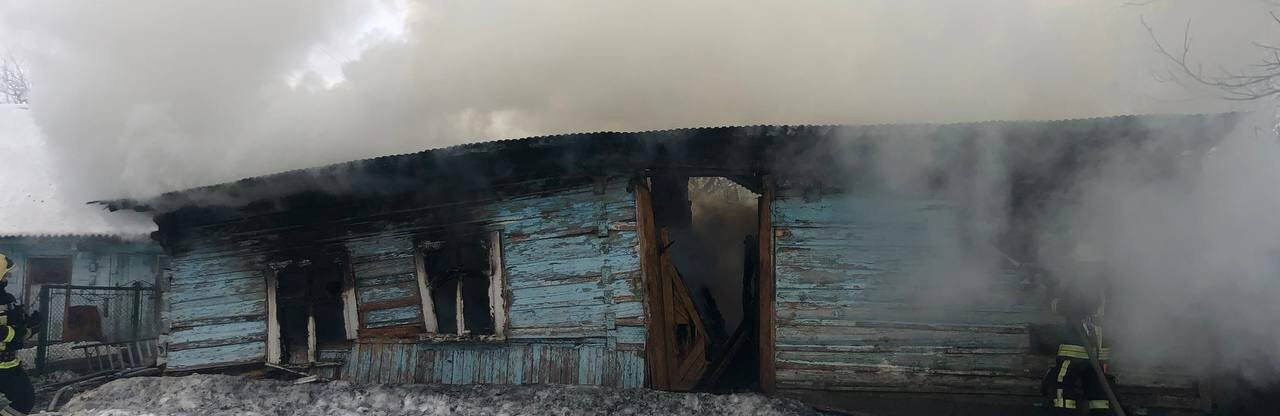 На Львівщині згорів дерев'яний будинок: загинув чоловік