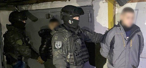 На Львівщині затримали наркоторговців, які заробляли пів мільйона гривень на місяць 