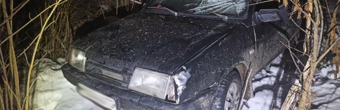 На Львівщині п'яний молодик збив на автівці пішохода та втік