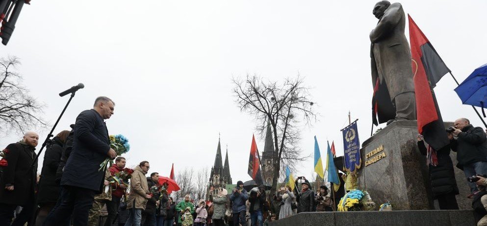 У Львові урочисто вшанували Степана Бандеру та помолилися за Україну