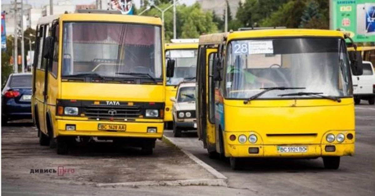 Два автобуси зі Львова до Яворівщини відновлюють роботу 