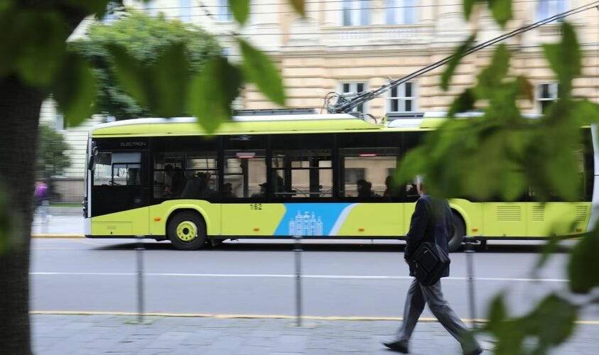 Сьогодні у Львові не курсуватимуть тролейбуси №30