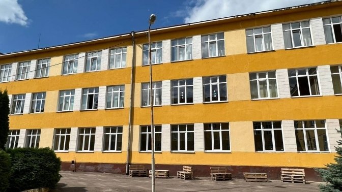 У Львові запрацювала школа, яка постраждала через ракетні обстріли