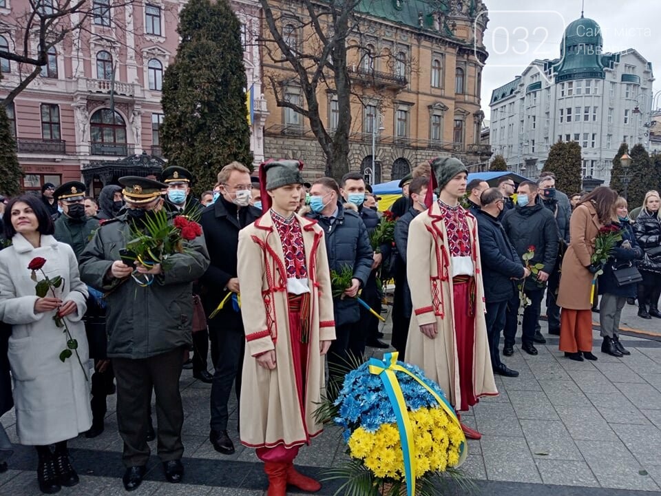 Львів'яни вшанували пам'ять Шевченка, Фото: 032.ua