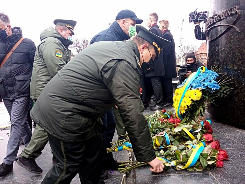 Львів'яни вшанували пам'ять Шевченка, Фото: 032.ua