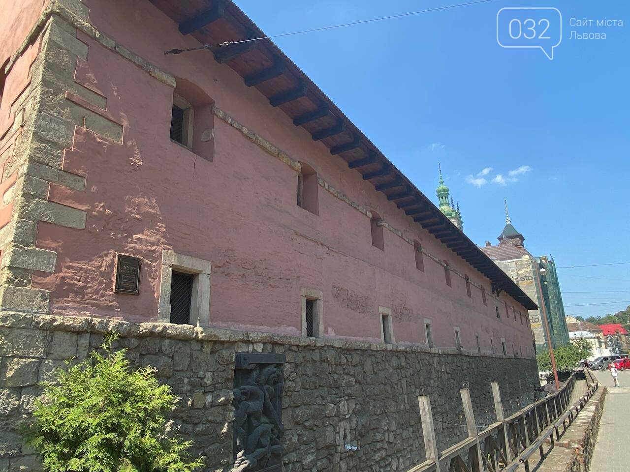 Міський арсенал Міський арсенал, Фото: 032.ua