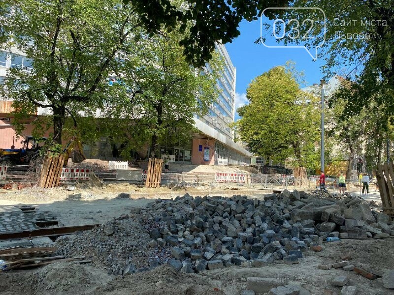Ремонт вулиці С. Бандери у Львові триває, Фото: 032.ua