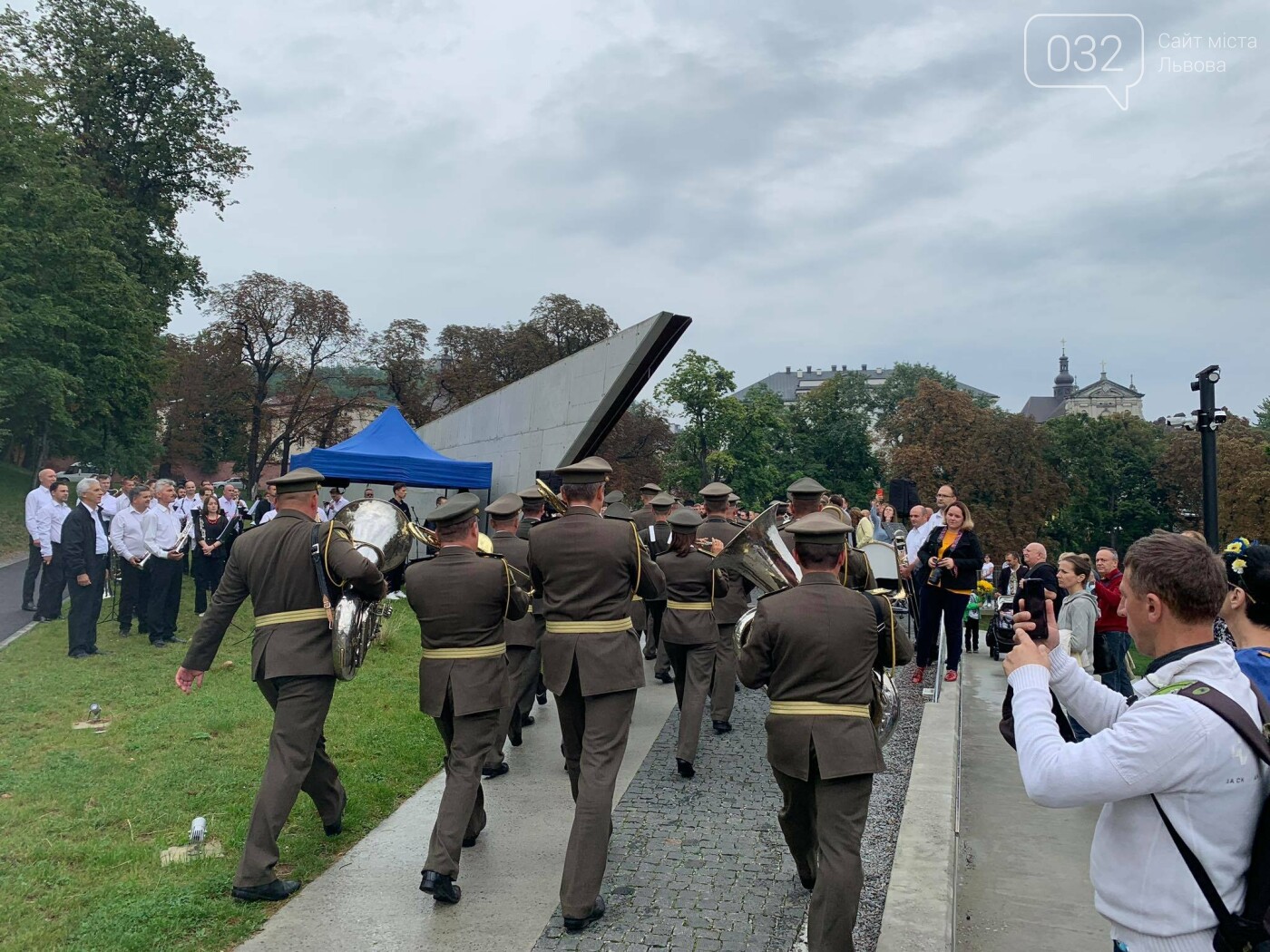 Вечір пам'яті на Меморіалі Героїв Небесної Сотні у Львові
