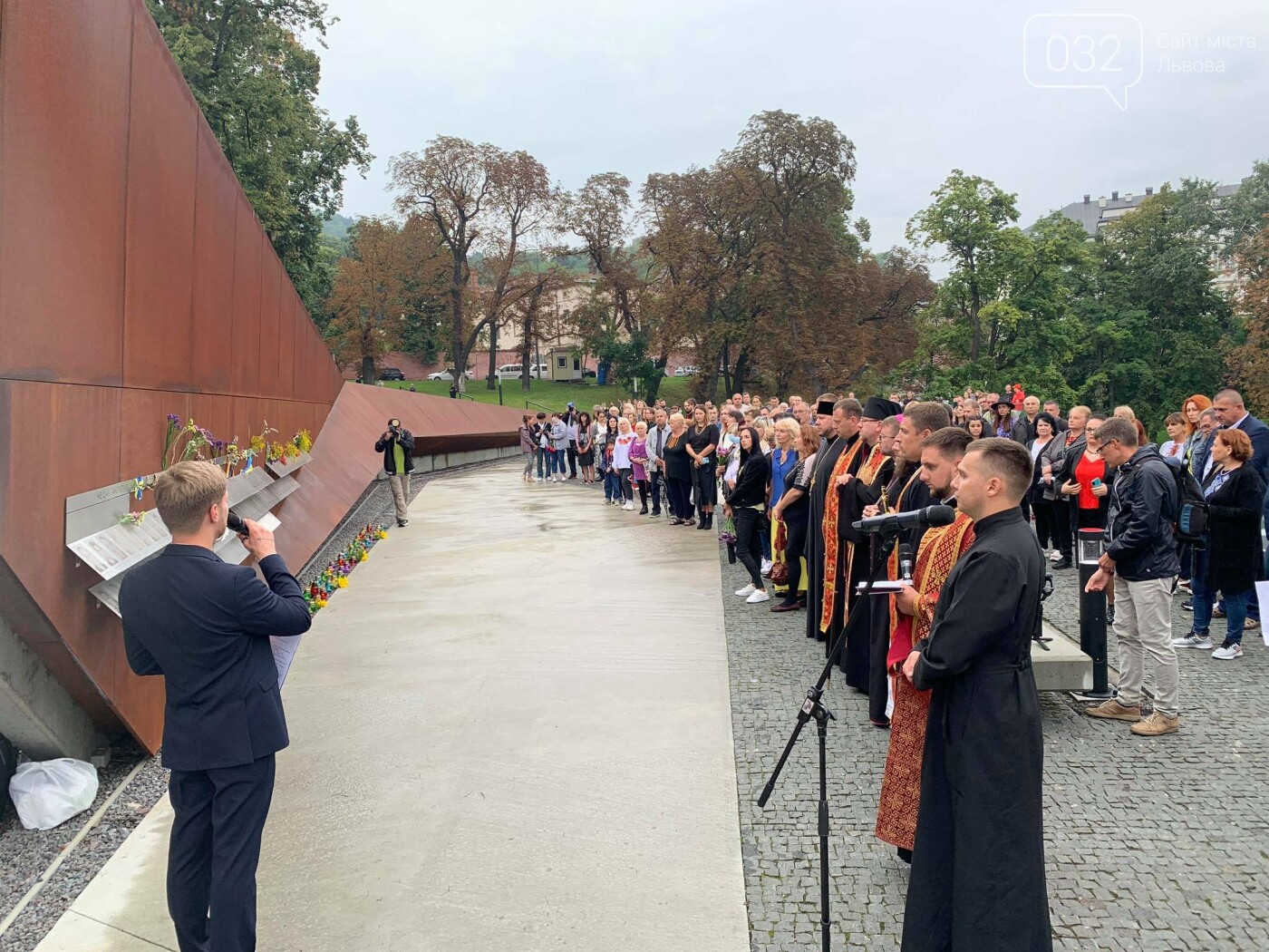Вечір пам'яті на Меморіалі Героїв Небесної Сотні у Львові