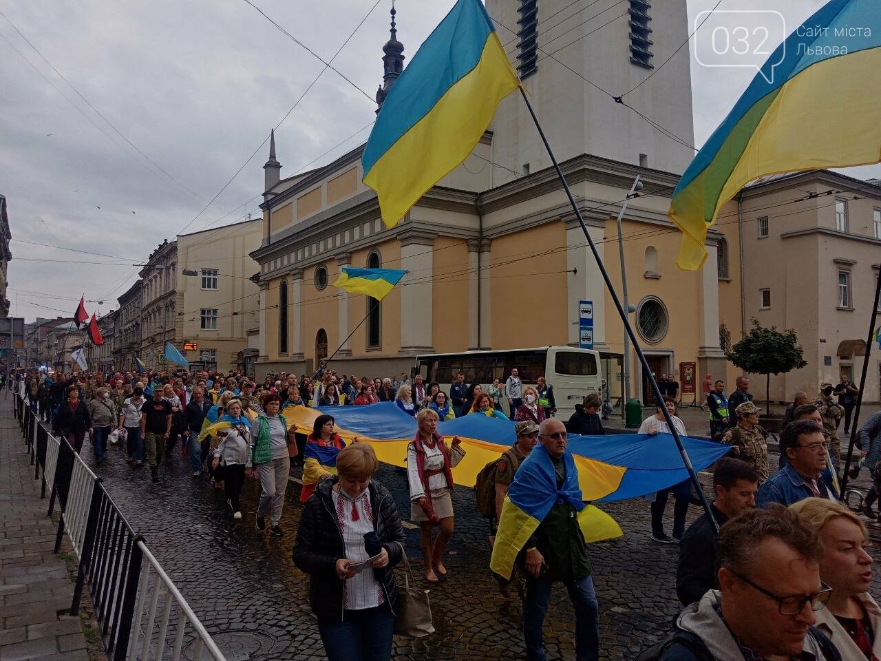 У День Незалежності вулицями Львова пройшов Марш Нескорених, - ФОТО, ВІДЕО, фото-7