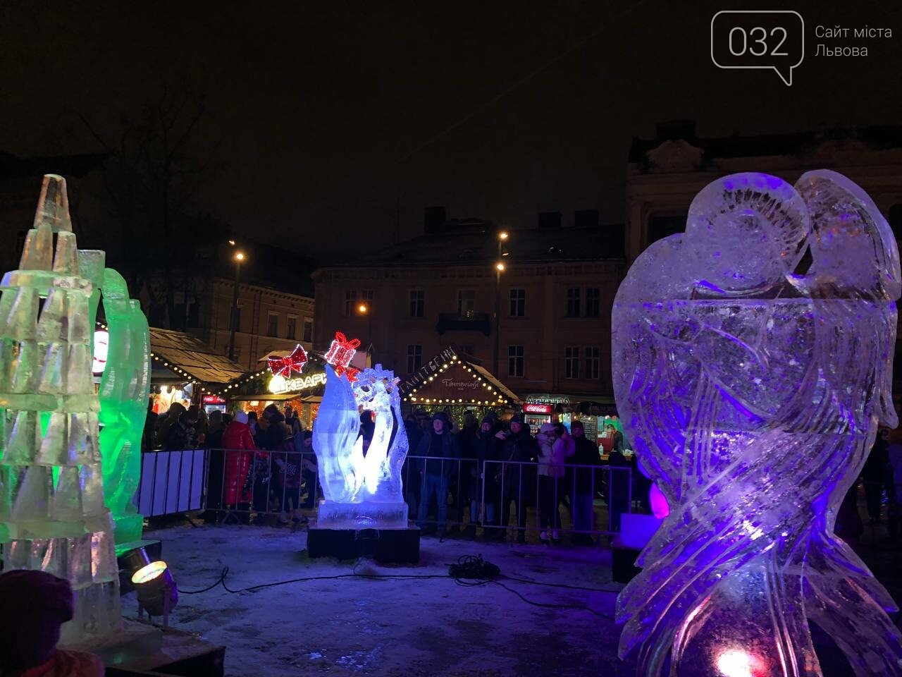 Конкурс льодових скульптур у Львові