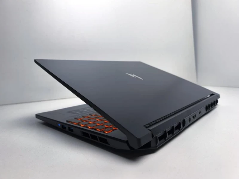 Acer Nitro V 16 AI ANV16-42-R309 (NH.U2NAA.001) - Зображення 4