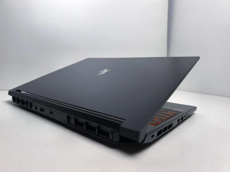 Acer Nitro V 16 AI ANV16-42-R309 (NH.U2NAA.001) - Зображення 5