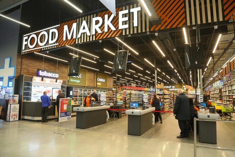 Який вигляд має продуктовий супермаркет "Епіцентру" у Львові, - ФОТО ...