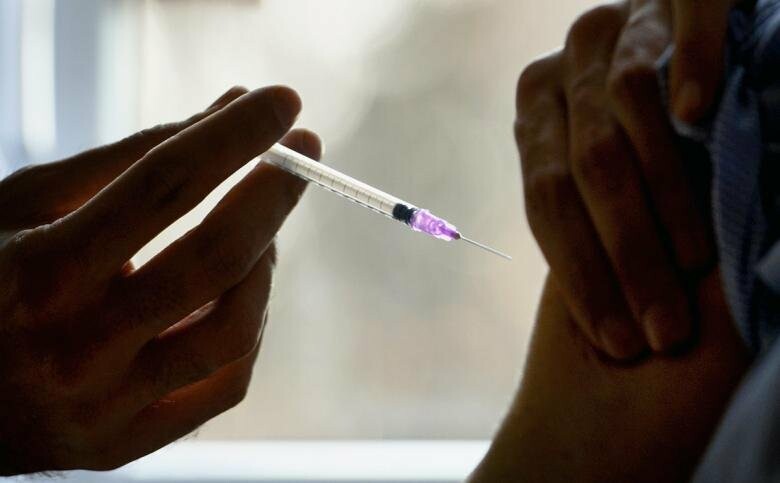 Скільки людей отримали щеплення від COVID у Львові: дані станом на 20 квітня