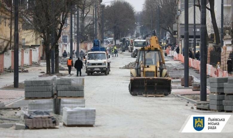 Ремонт вулиці Шевченка у Львові: з 1 червня автобуси №17 та 61 курусватимуть зі змінами
