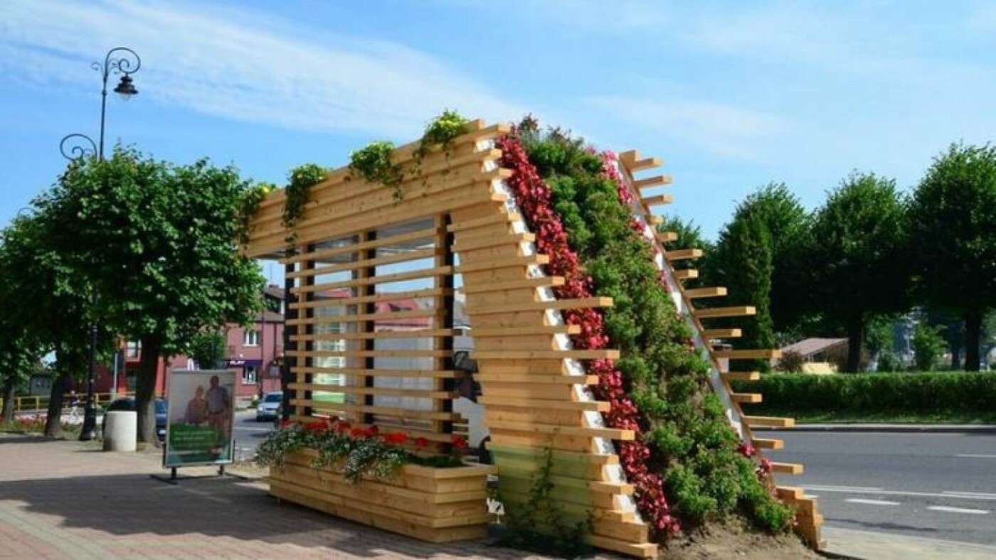 Екозупинка у Сім’ятичах, фото: siemiatycze.naszemiasto.pl Екозупинка у Сім’ятичах, фото: siemiatycze.naszemiasto.pl