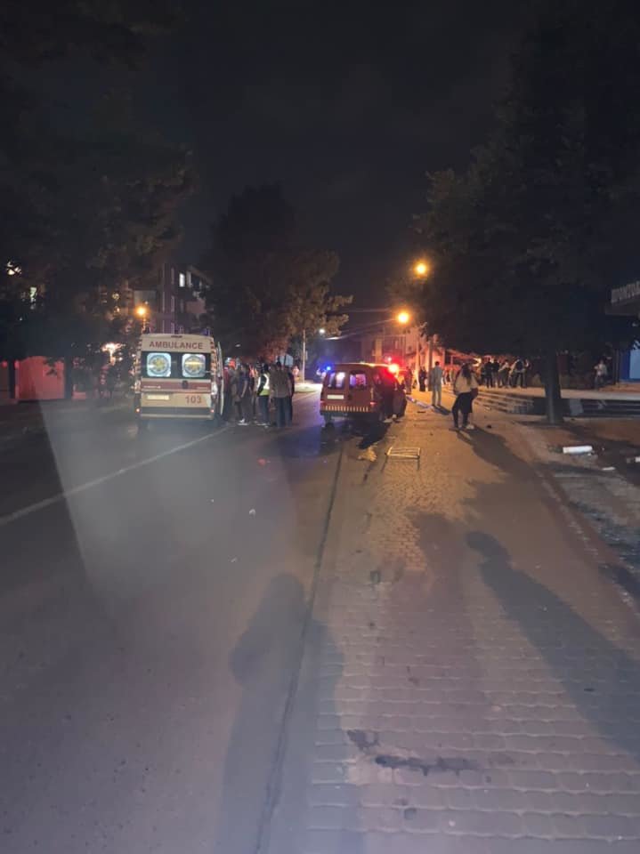 ДТП на Левандівці, фото поліції і "Варта-1" ДТП на Левандівці, фото поліції і "Варта-1"