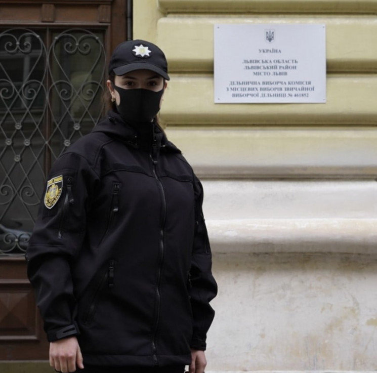 Винниківчани виявляють чужих людей у списках виборців як мешканців їхніх квартир