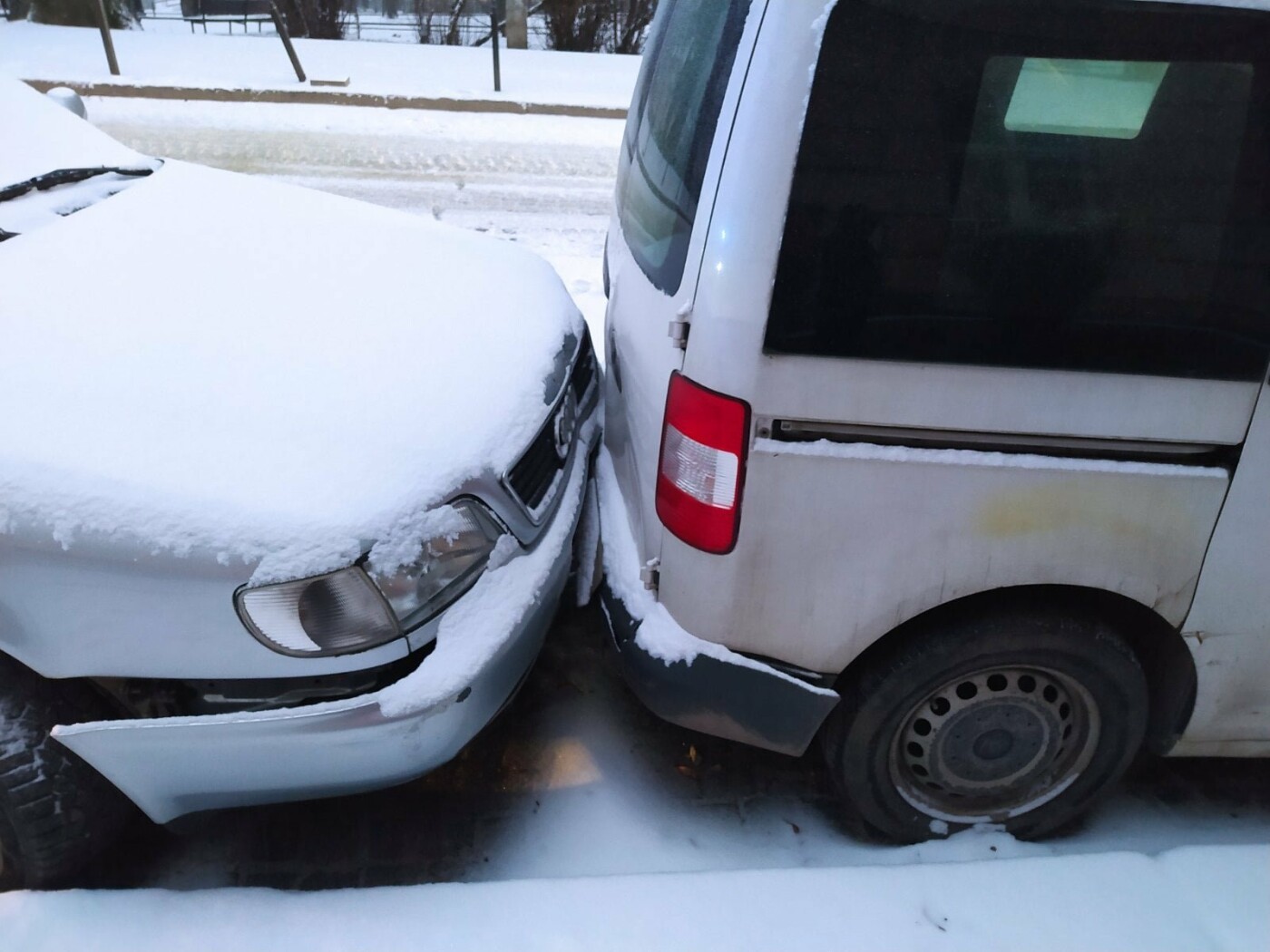 ДТП на вулиці Лисенка у Львові, Фото - "Варта - 1"