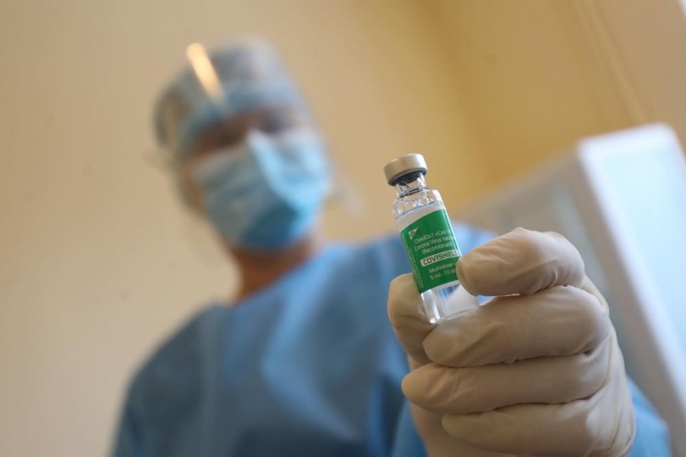 Фото - ЛМР, Вакцинація лікарів у Львові Вакцинація лікарів у Львові