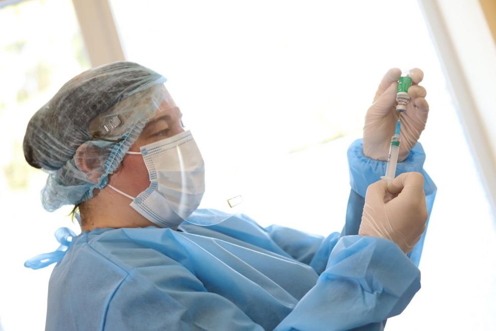 Фото - ЛМР, Вакцинація лікарів у Львові Вакцинація лікарів у Львові