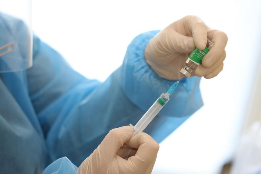 Фото - ЛМР, Вакцинація лікарів у Львові Вакцинація лікарів у Львові