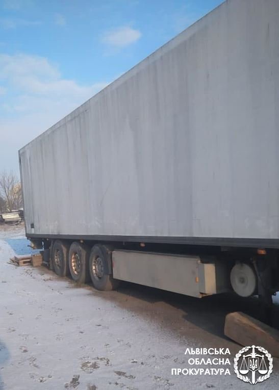 Мешканці Львівщини налагодили виробництво алкогольного фальсифікату, Фото: прокуратура