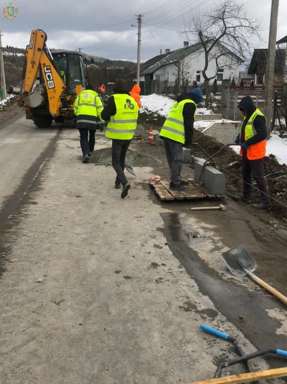 Поблизу села Стрілки відновили ремонт дороги, Фото - ЛОДА