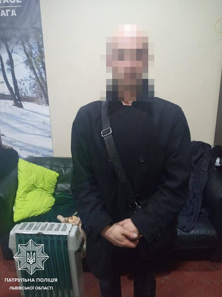 У Львові затримали двох чоловіків, яких підозрюють у стрілянині, Фото: пресслужб Патрульної поліції Львівщини